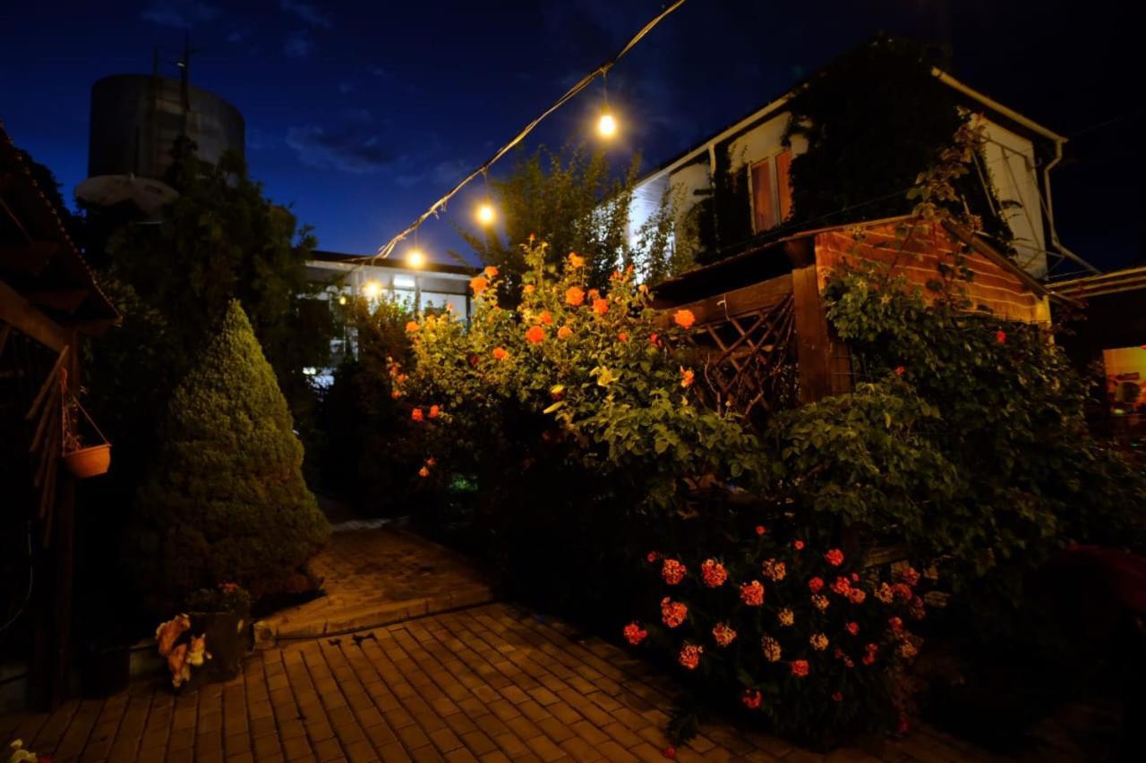 В Гостях На Иссык-Куле Hotel Cholpon-Ata Kültér fotó